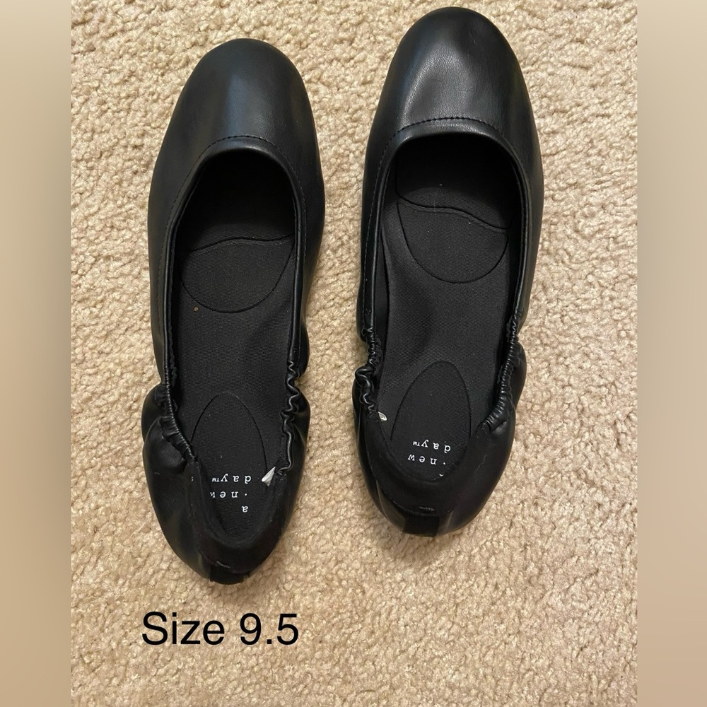 Women’s flats